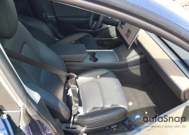 5YJ3E1EB0NF235067: 40129079