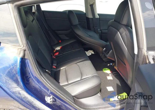 5YJ3E1EB0NF235067: 40129079