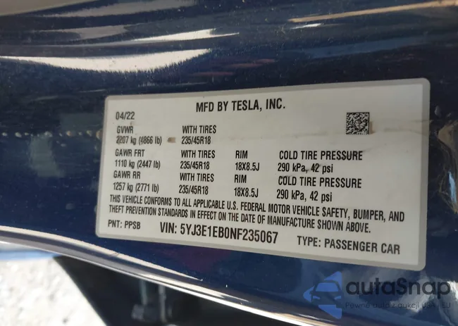 5YJ3E1EB0NF235067: 40129079