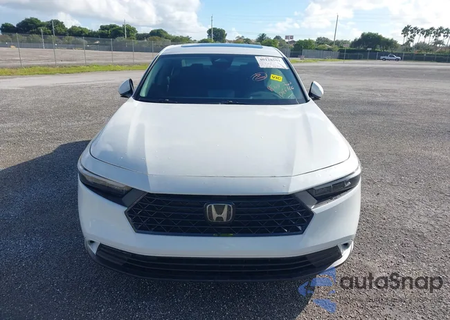 1HGCY1F37PA009426: 40128591