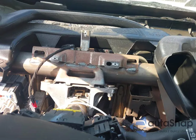 1G1ZD5ST5LF093219: 40128600