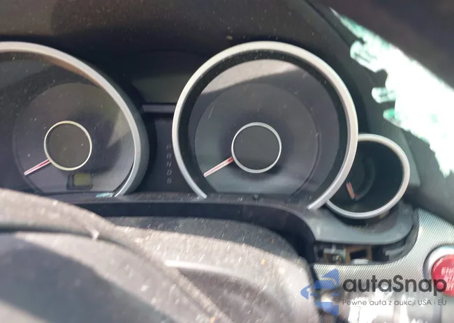 19UUA8F74CA022973: 40130102