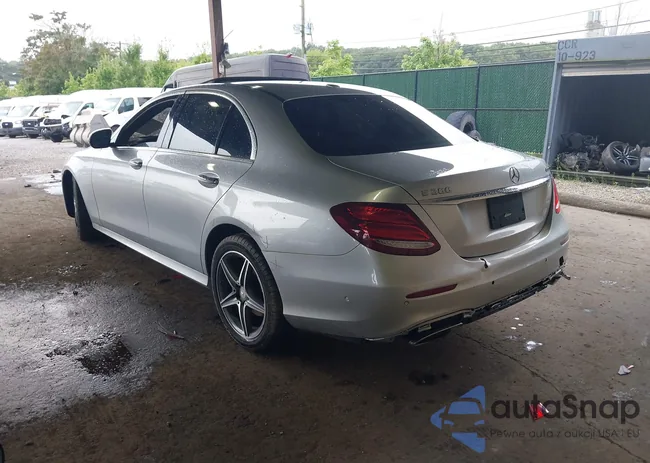 WDDZF4KB3HA177441: 40130305