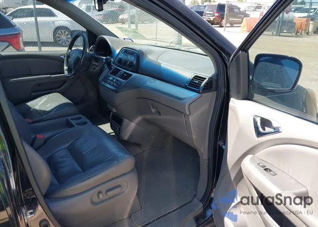 5FNRL3H75AB064118: 40131924