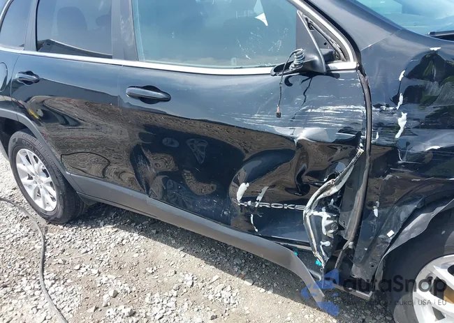 1C4PJMCS7HD219932: 40131246