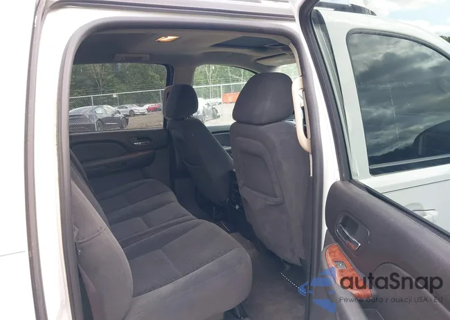 3GNFK12397G142149: 40132828