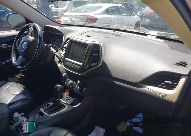 1C4PJLDB1GW229559: 40132853