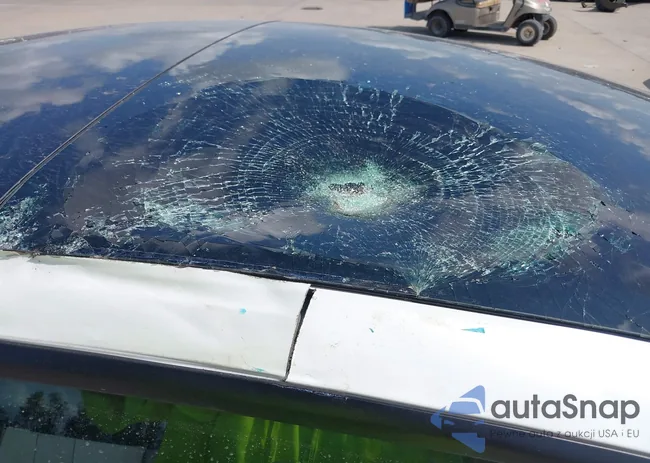 5YJ3E1ECXMF005740: 40133376