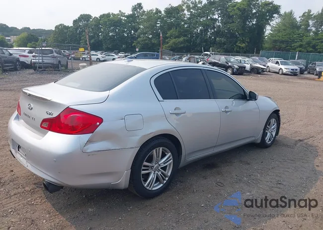 JN1CV6AR8BM353275: 40133439