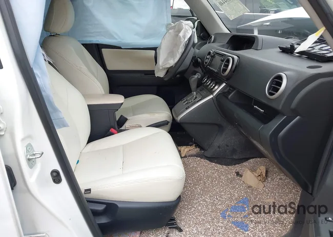 JTLZE4FE4EJ055821: 40134440