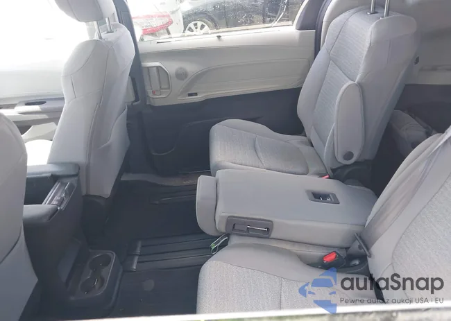 5TDBRKEC5PS179124: 40135925