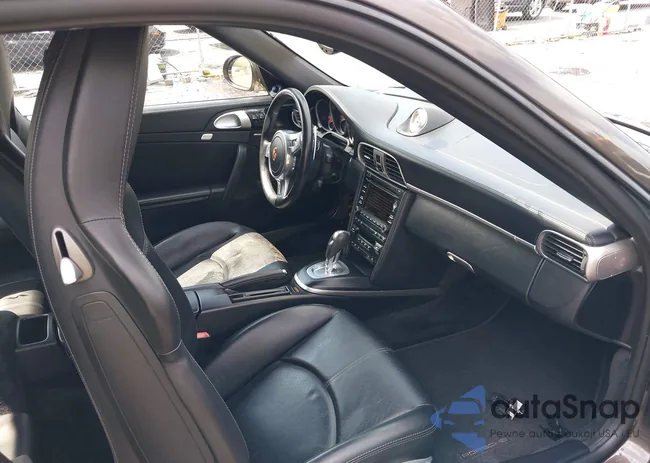 WP0AD2A97BS766154: 40136048