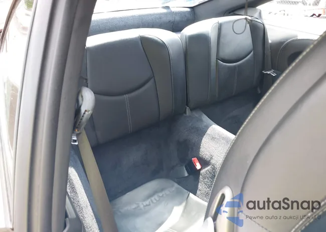 WP0AD2A97BS766154: 40136048