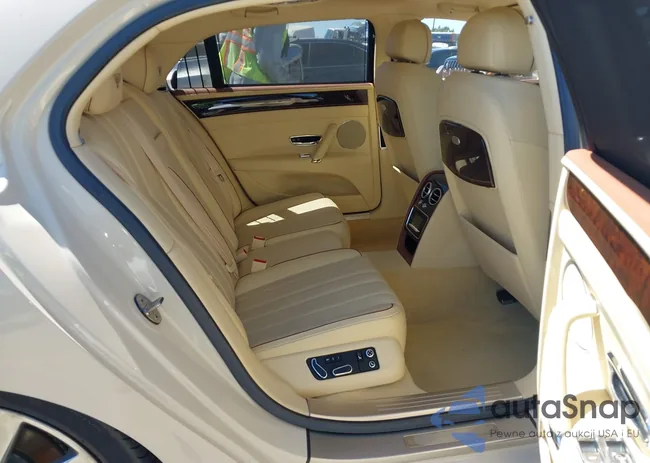 SCBEC9ZAXEC095785: 40137002