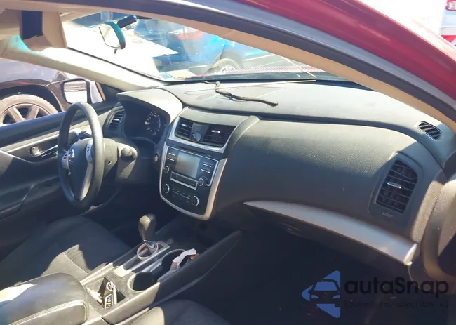 1N4AL3AP5GN313458: 40137763