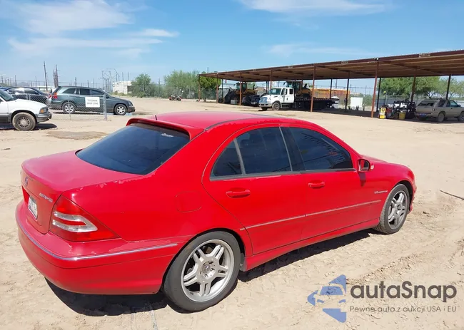 WDBRF65J32F194077: 40137798