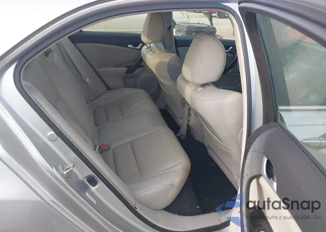 JH4CU2F4XCC025531: 40137799