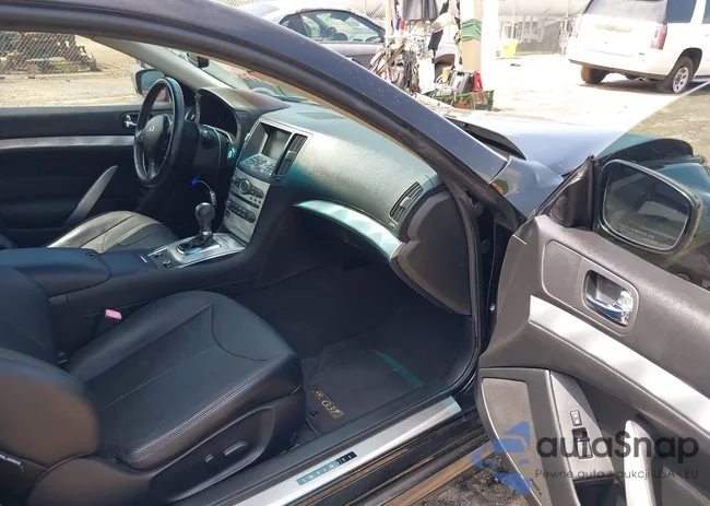 JN1CV6EK8DM920214: 40137957