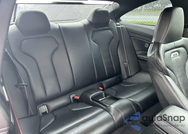 WBS3R9C59FK329736: 40137423