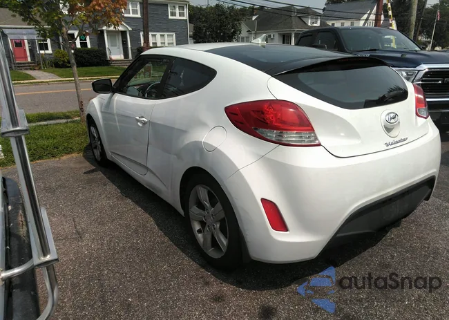 KMHTC6AD4DU173426: 40139797