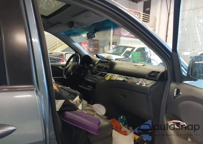 5FNRL38676B095689: 40140613