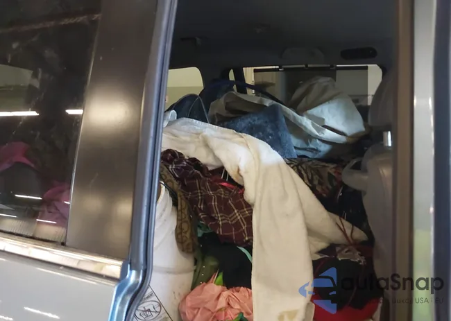 5FNRL38676B095689: 40140613