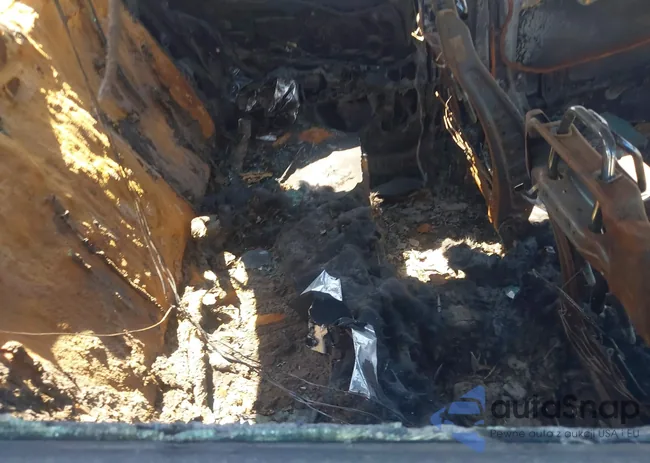 5NPLM4AG2NH075152: 40142417