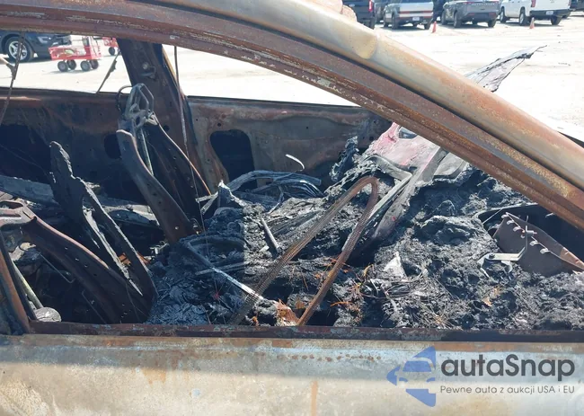 KM8K5CA56LU487848: 40143935