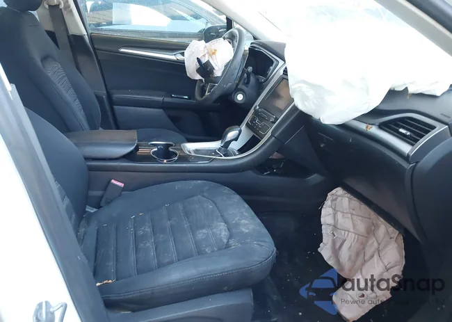 3FA6P0H73GR206582: 40144986