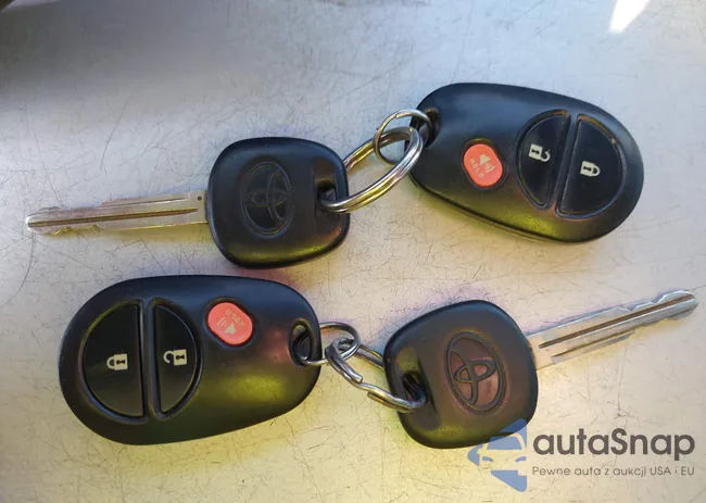 5TEMU52N37Z444558: 40145127