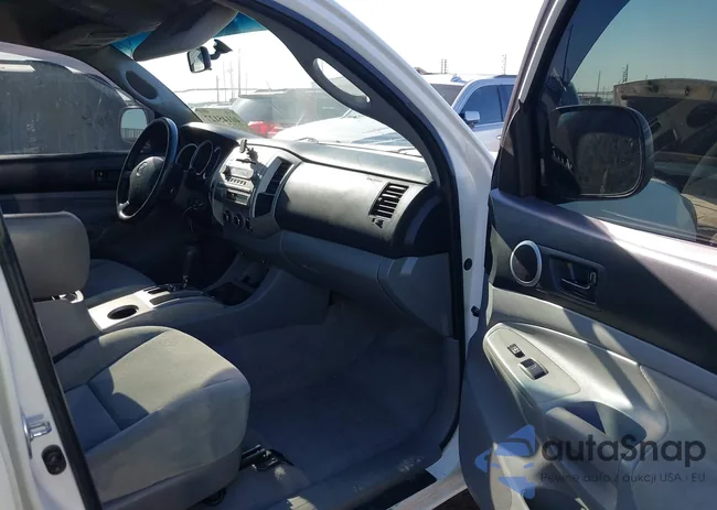 5TEMU52N37Z444558: 40145127