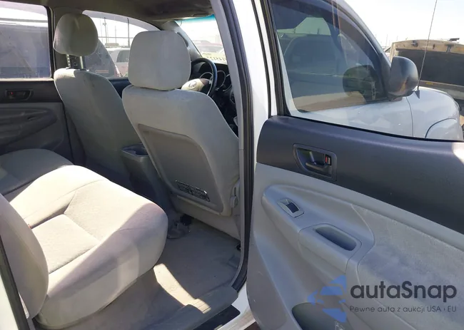 5TEMU52N37Z444558: 40145127