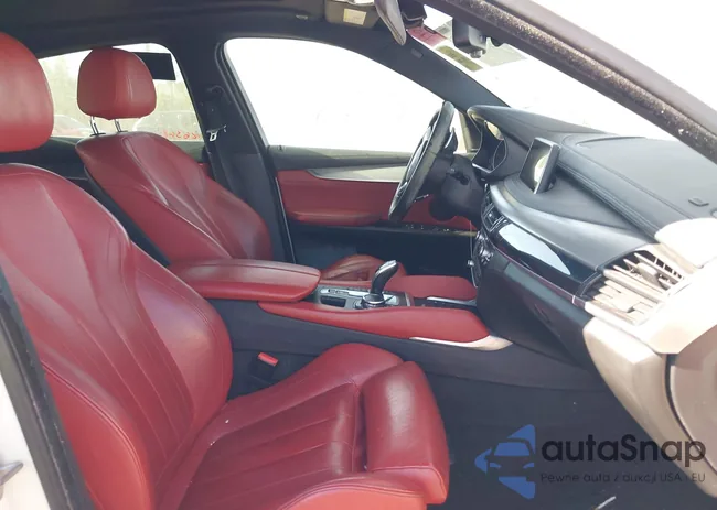 5UXKU2C59F0N75897: 40144278