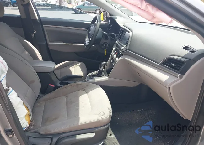 KMHD84LF0KU738342: 40144347