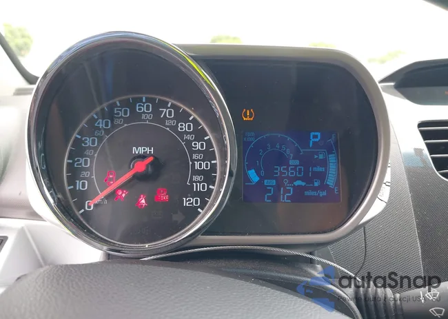 KL8CB6S92FC789953: 40146548