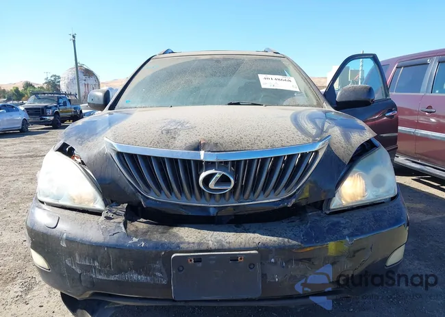 2T2GK31U29C057875: 40148668