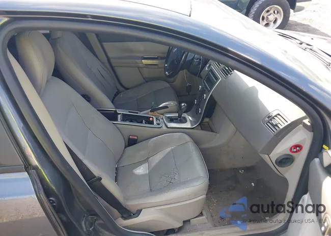 YV1MS382X92461480: 40148670