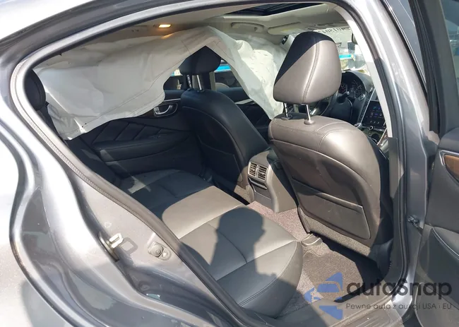 JN1EV7AR2JM610430: 40150477