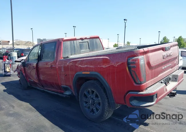 1GT49PEY4RF271152: 40152131