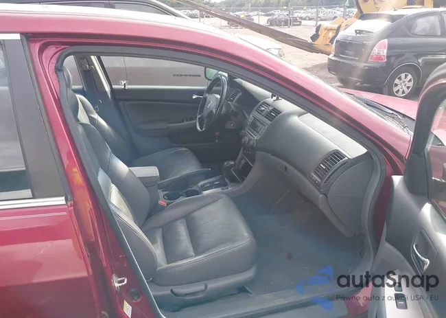 1HGCM56886A138496: 40151473