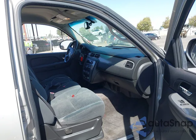 3GNFC16018G281089: 40152292