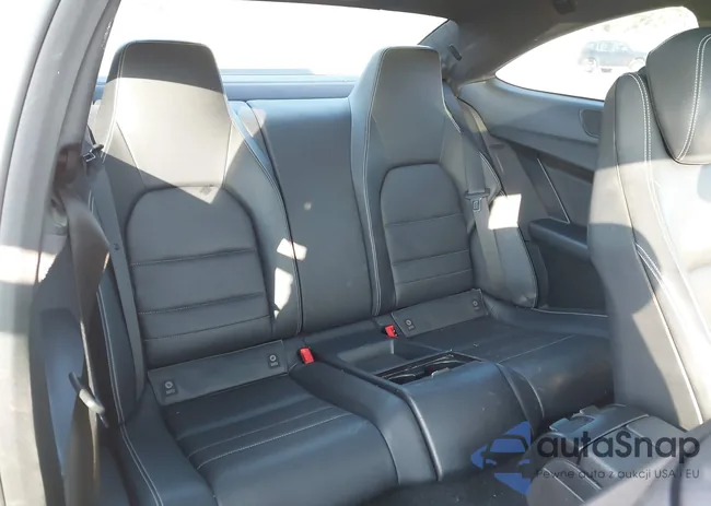 WDDGJ4HB6CF776732: 40152504