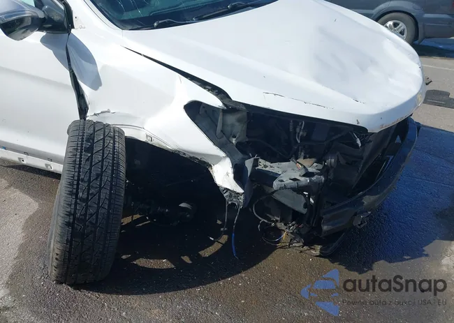 KM8SR4HF3HU167614: 40153160