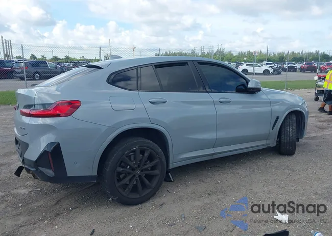 5UX33DT07R9V14782: 40153504