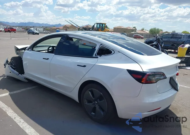 5YJ3E1EB0MF090563: 40157987