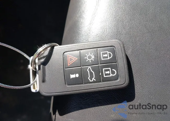 YV1902FH3B2003234: 40158246