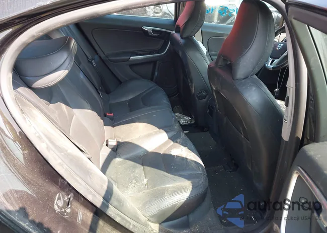 YV1902FH3B2003234: 40158246