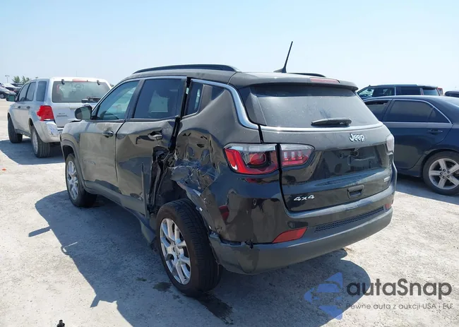 3C4NJDFB1NT218753: 40159495