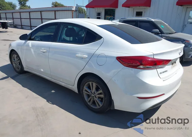 5NPD84LF5JH332523: 40159554