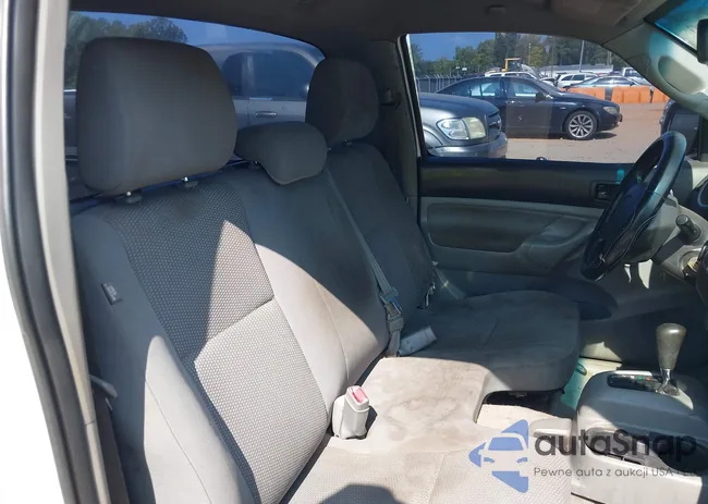 5TFNX4CN7BX003620: 40158983